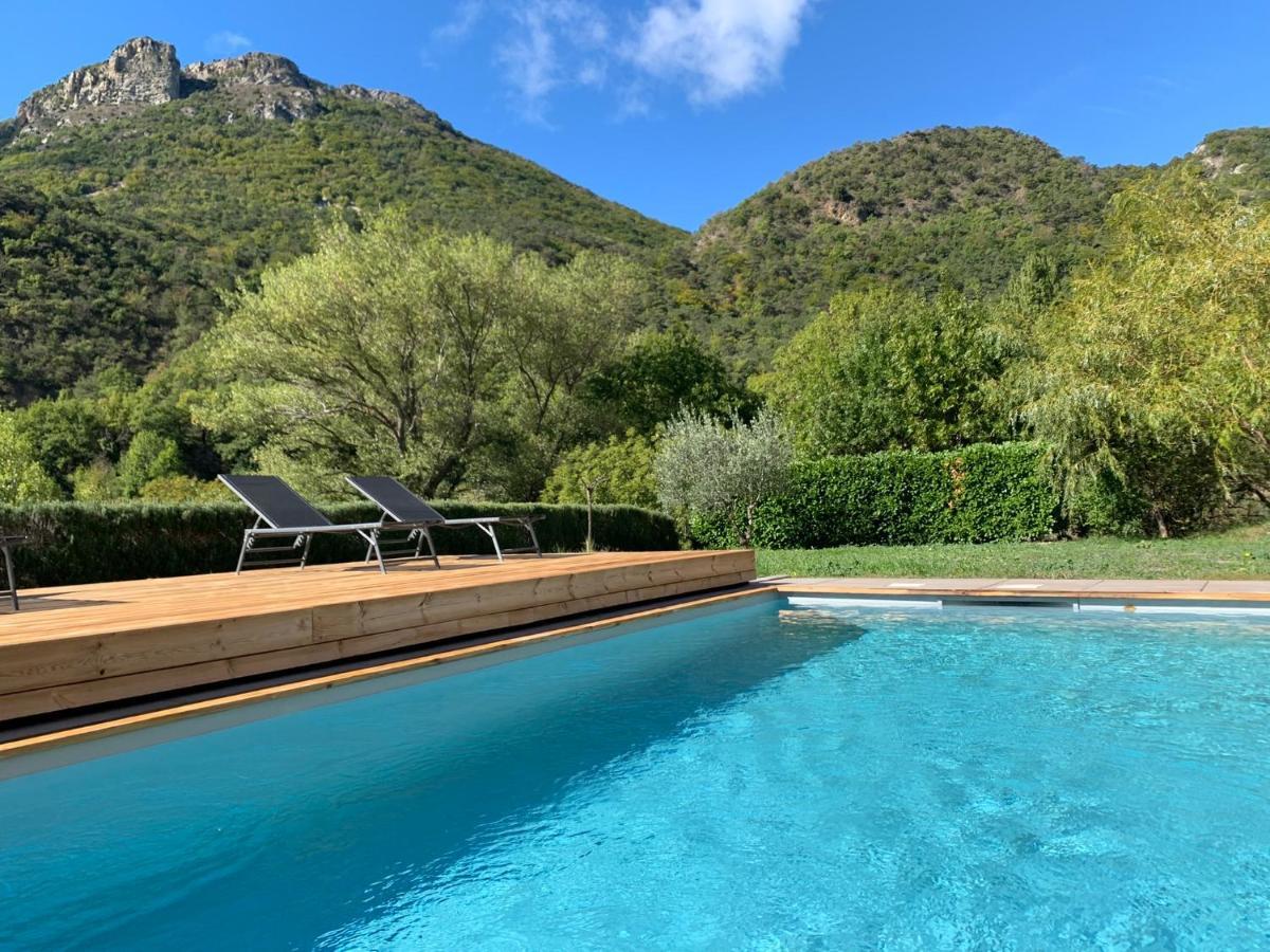 Estive Des Angelettes Piscine Chauffee Sauna Saint-Ferreol-Trente-Pas ภายนอก รูปภาพ